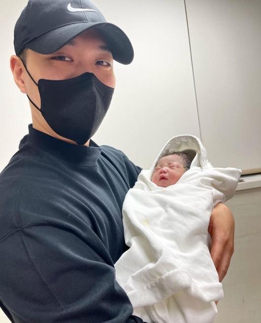 BewhY joins 'The Return of Superman'...