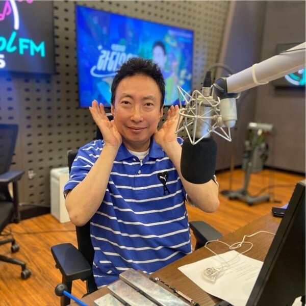 Park Myung-soo, despite earning 700 million won a month, “gets a 25,000 won haircut at the beauty salon in front of my house”