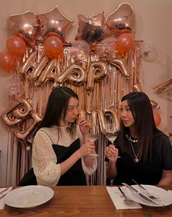 Hwang Shin-hye, birthday party with daughter Lee Jin-i…