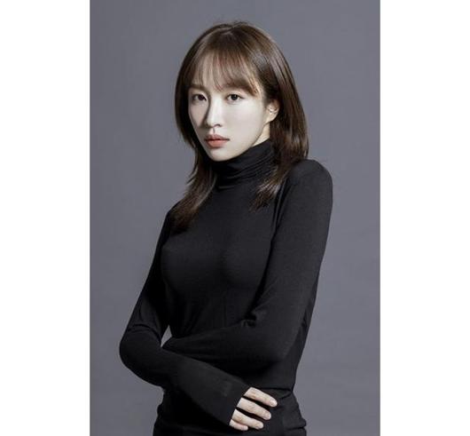 Hani expresses her sincerity in memory of the deceased Sinsa-dong tiger, 