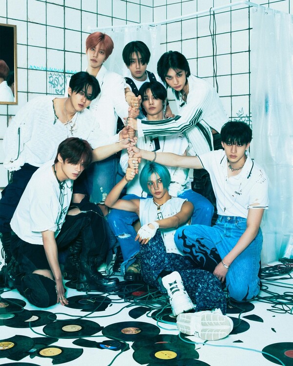 Stray Kids releases digital single 'Lose My Breath' in collaboration with Charlie Puth...
