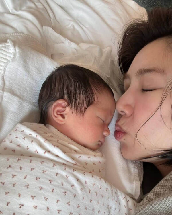 Son Dam -bi, Taiyaki's daughter 'Tabongi'