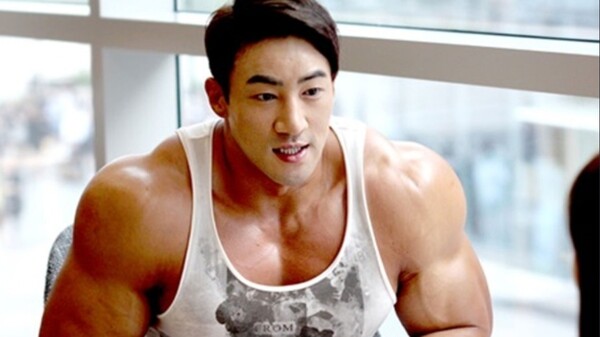 'Jingman' Hwang Chul -soon, 