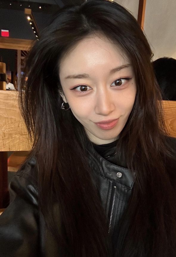 After divorce, the 'beauty of beauty' tiara delay, SNS's recent release ... Fans focus on focusing on fans