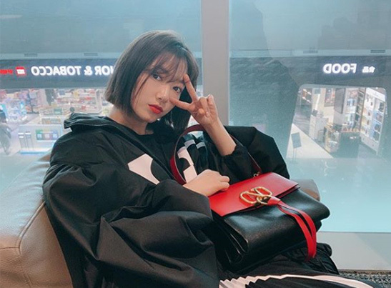 Park Shin-hye, a young girl who dreamed of being a police officer, a celebrity who is as old as she is, she is as pretty as her face!