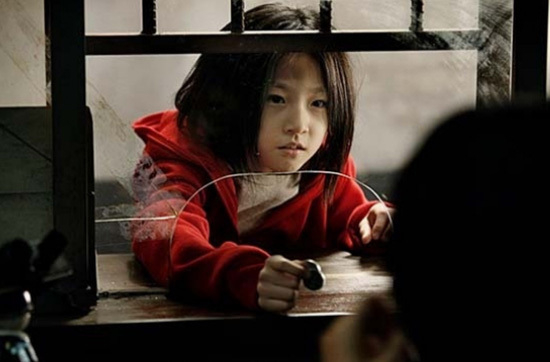 Uncle Movie, Kim Sae-ron, a 10-year-old kid, is a 20-year-old lady and a good actor