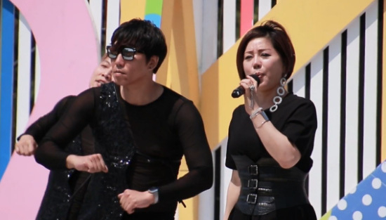 Song Song, the oldest MC Song Hae, ninety-four, and singer Han Hye-jin, age fifty six ...
