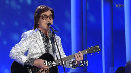 Yoon Soo-il, sixty-six-year-old ... is popular for her exotic appearance between her white father and her Korean mother!