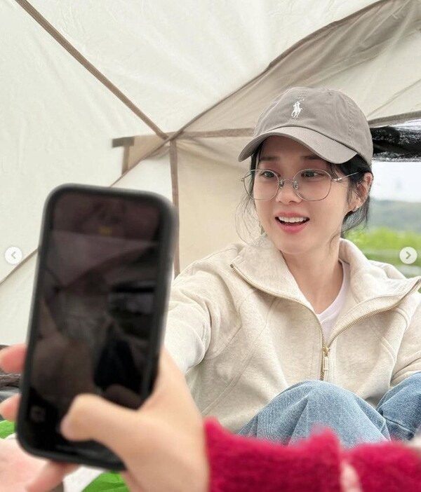 '44 years old 'Jang Na -ra, dog and spring picnic…