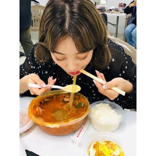 TWICE Jihyo, Budae Jjigae Mbangbang