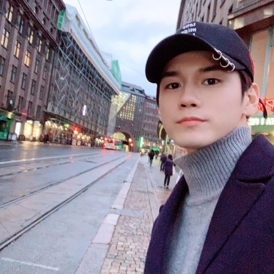 Ongseongwoo posted pictures on the Instagram page