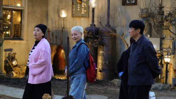 <Let's live together> 'Kim Hye -soo and 30 years of friendship'