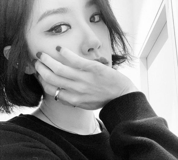 Kim Sae-Rom, the chic atmosphere boasted in black and white photos